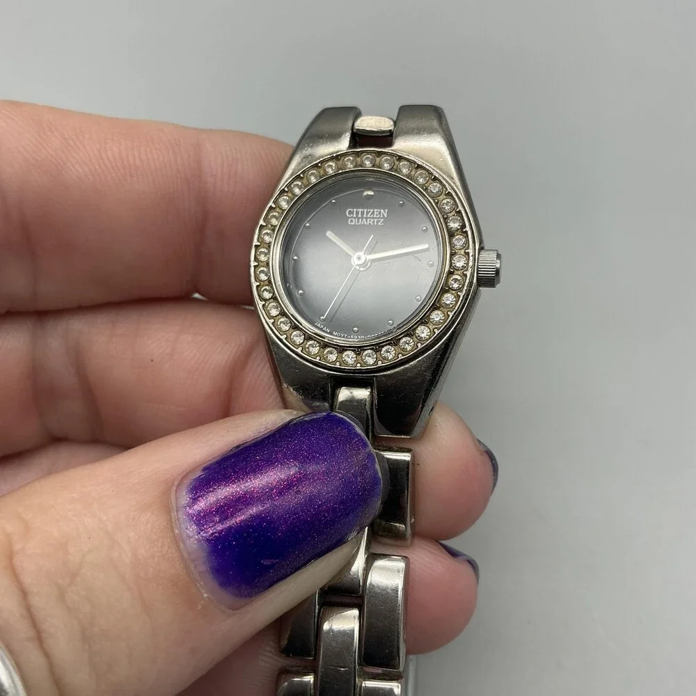 Citizen Quartz Womens Watch 21mm Black Silver Tone Crystals New Battery 6.25